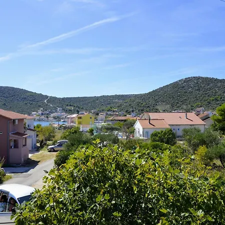 Apartment Schoene In Strandnaehe